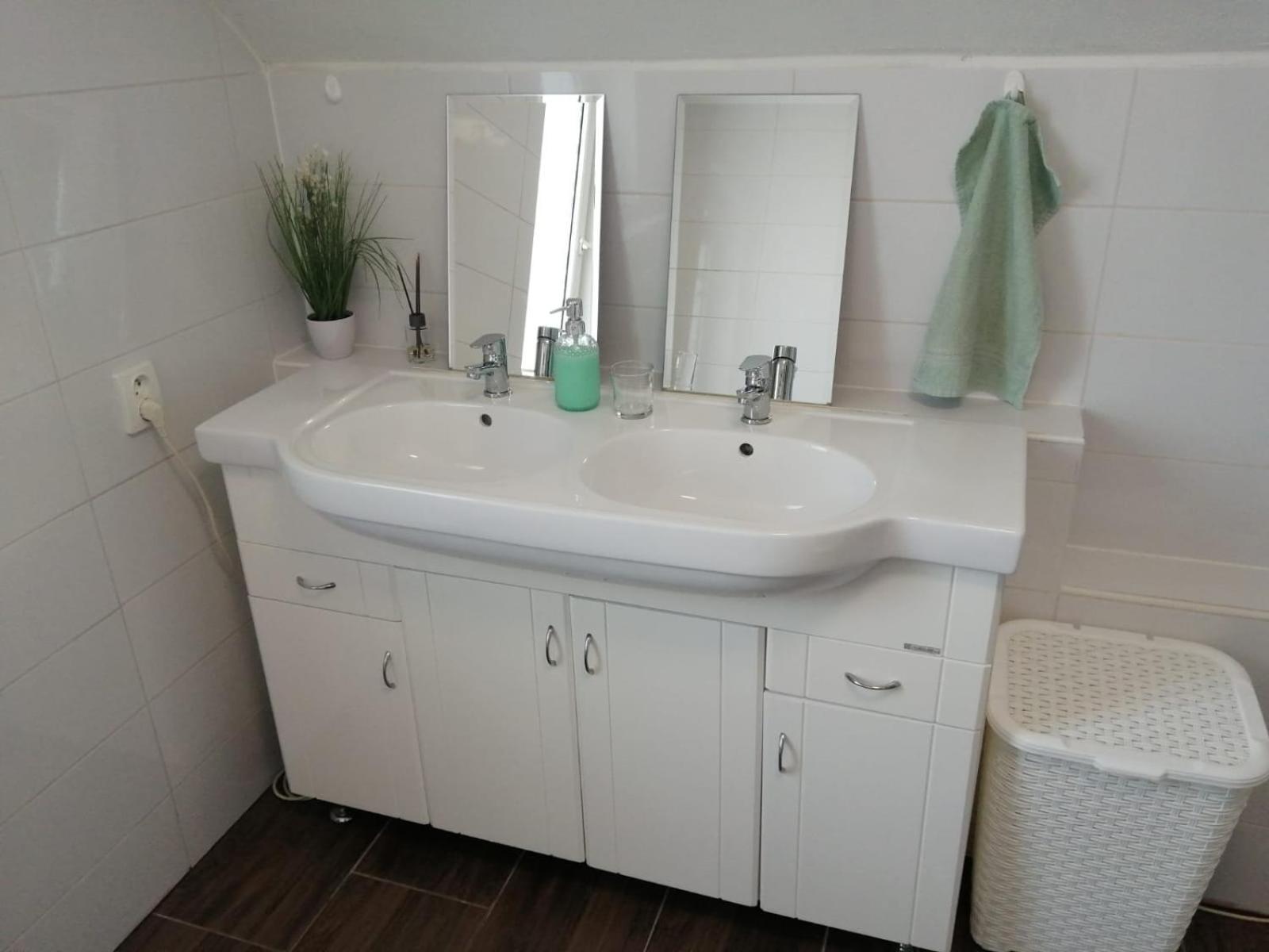 Appartement In Nitra Under The Zobor-Hill Екстериор снимка