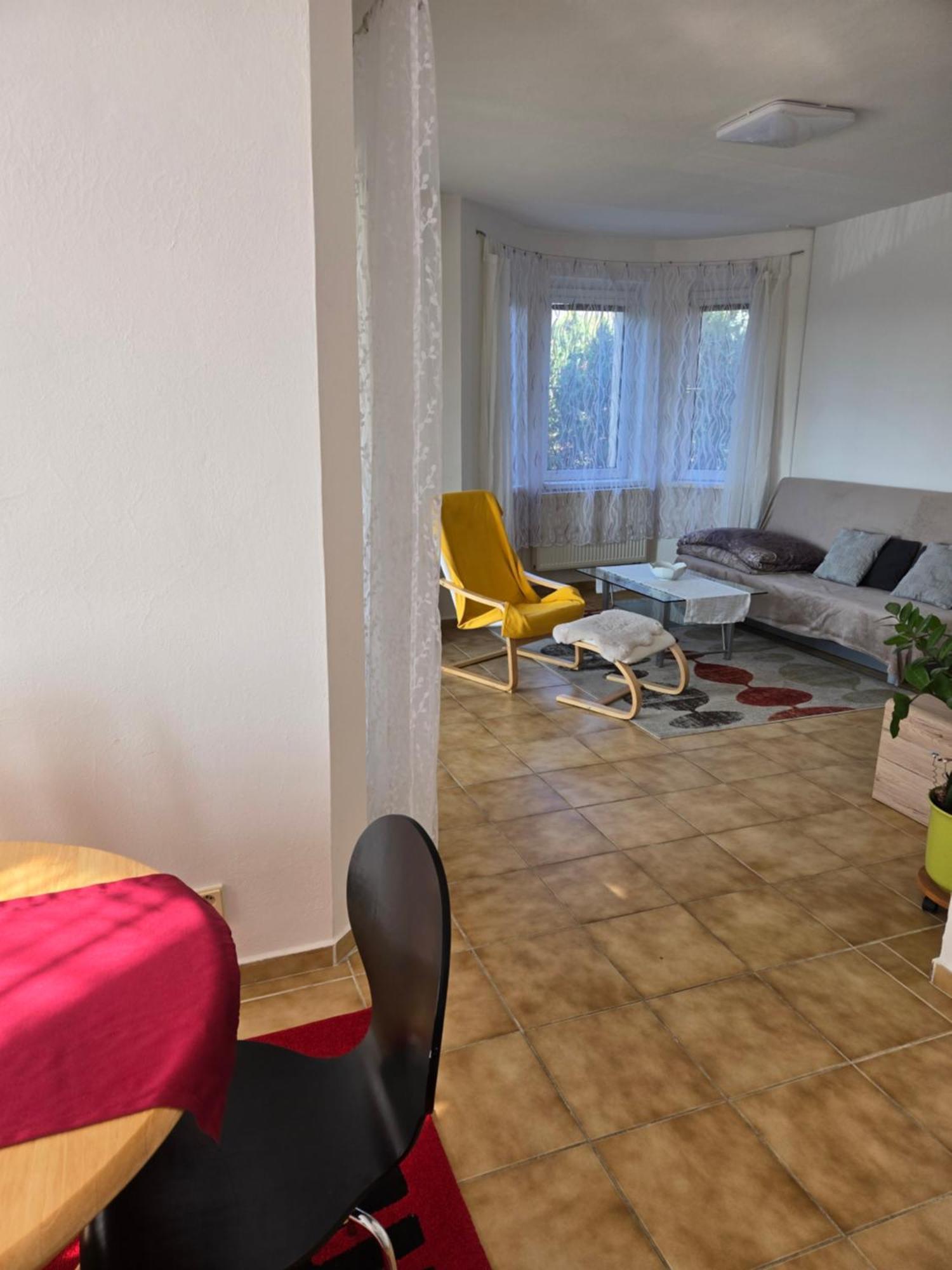 Appartement In Nitra Under The Zobor-Hill Екстериор снимка