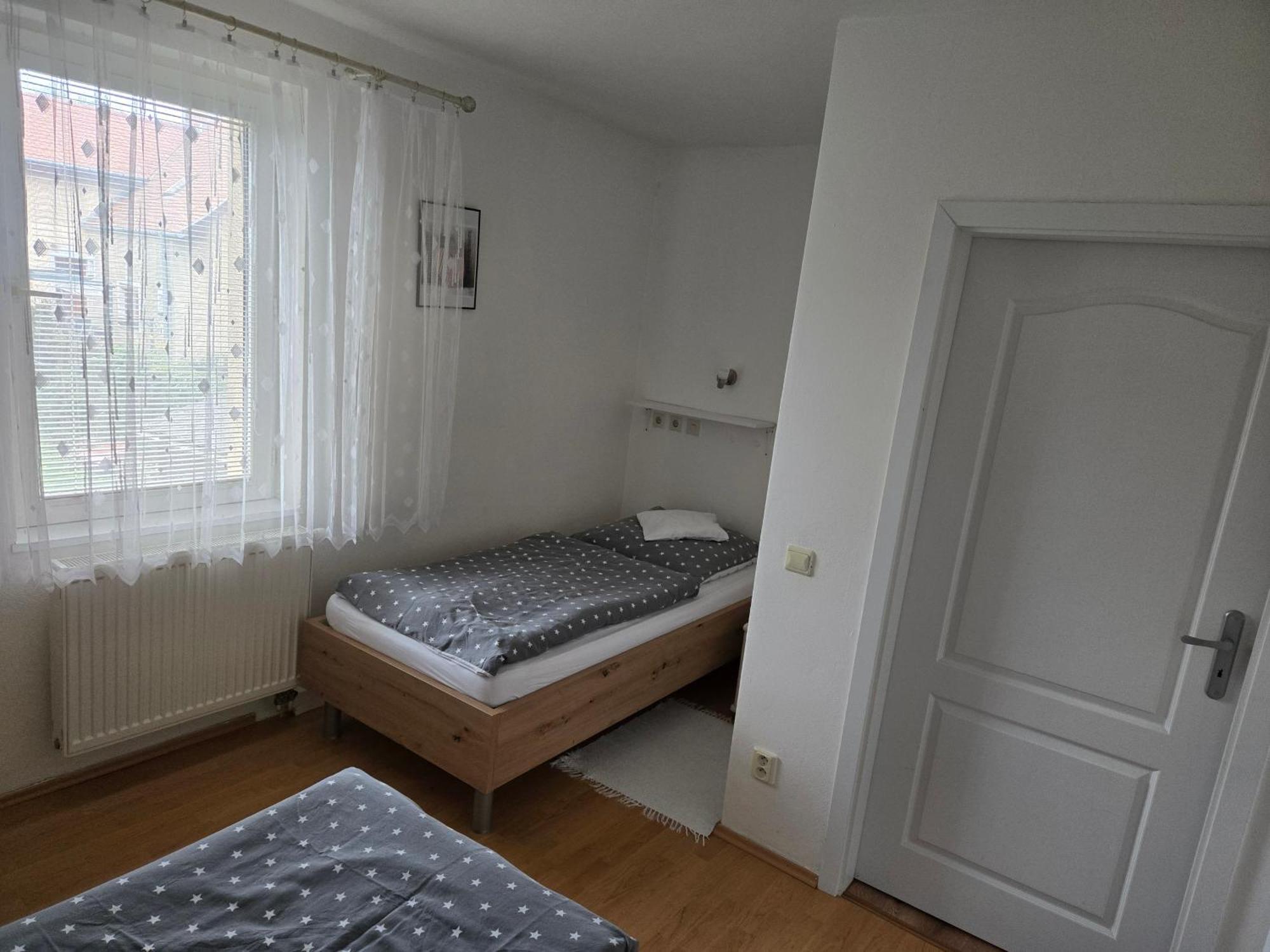 Appartement In Nitra Under The Zobor-Hill Екстериор снимка